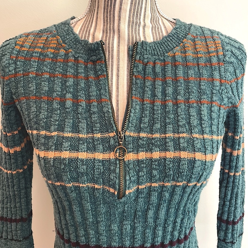 Free People Zip Top - Picture 3 of 9